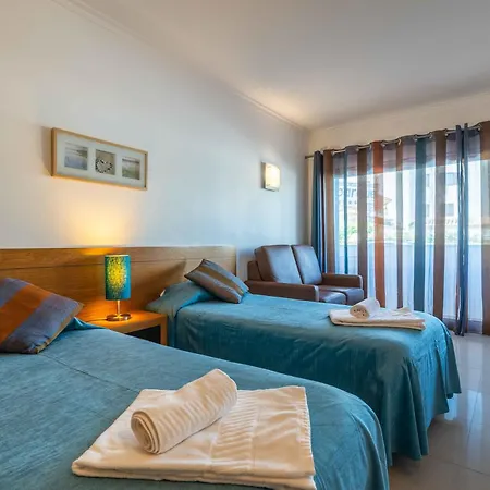 Turisticos Monte Da Vinha Ii Aparthotel Albufeira