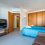 Turisticos Monte Da Vinha Ii Lägenhetshotell 3*