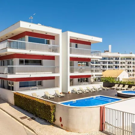 Turisticos Monte Da Vinha Ii 阿尔布费拉