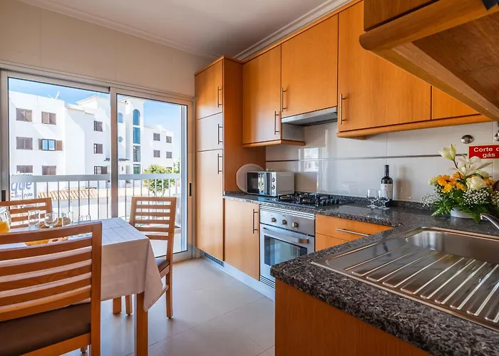 Turisticos Monte Da Vinha Ii Apart Otel 3*