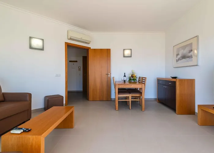 Turisticos Monte Da Vinha Ii 3* 알부페이라