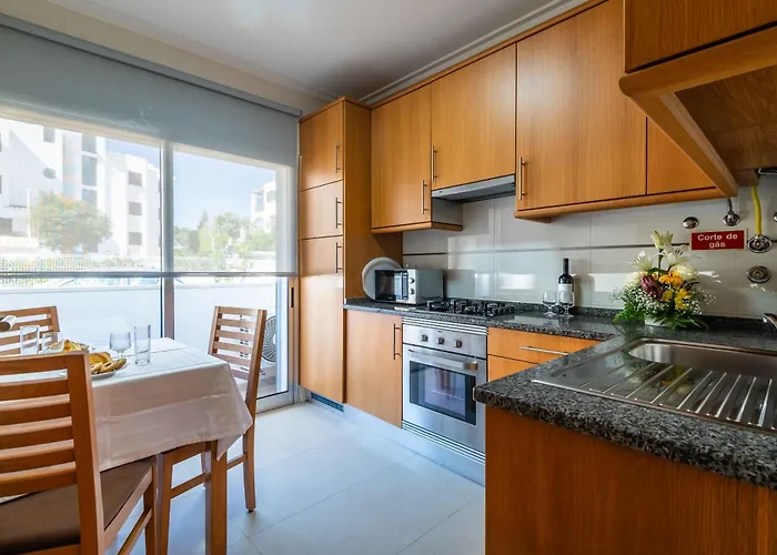 Turisticos Monte Da Vinha Ii Apart Otel 3*